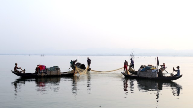 Fishing Ban on All Fishing Activities in Kaptai Lake from Midnight on April 24