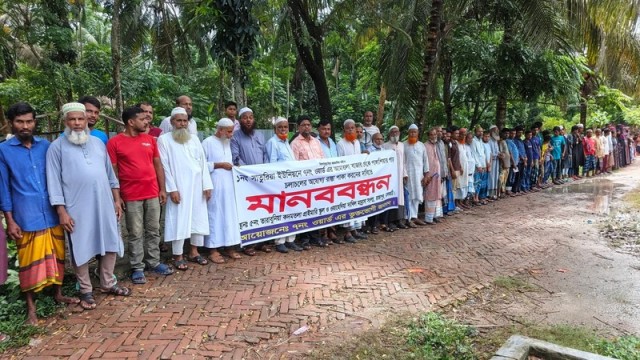 Residents Demand Reconstruction of Long-Neglected Road in Rajapur