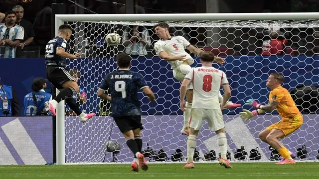 Argentina Stun England with Late Comeback to Reach World Cup Final