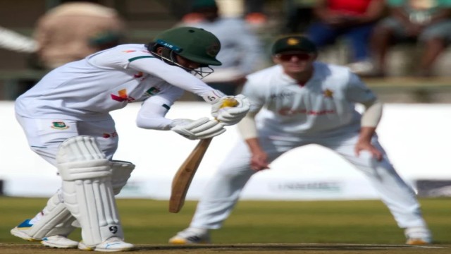 Bangladesh Collapse to 140 All Out Against Zimbabwe After Mominul’s Fifty on Day One