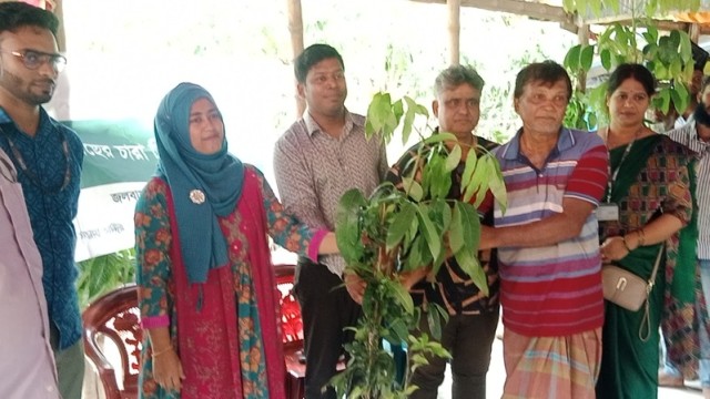 BRAC Distributes Tree Saplings in Mongla for Climate Resilience