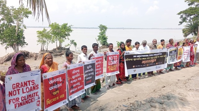 Mongla Rally Calls for Halt to New Fossil Fuel Projects