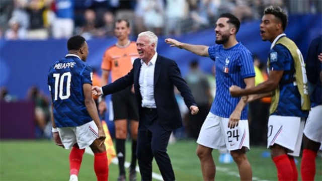 France Overtake Argentina to Top FIFA World Rankings