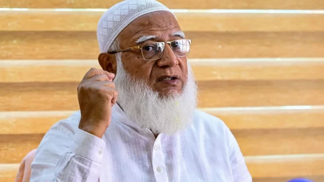 Jamaat ameer thanks Almighty as party’s registration restored