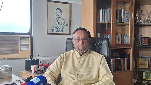 Oli Ahmed Blames Article 70 for MPs’ Voting Restrictions