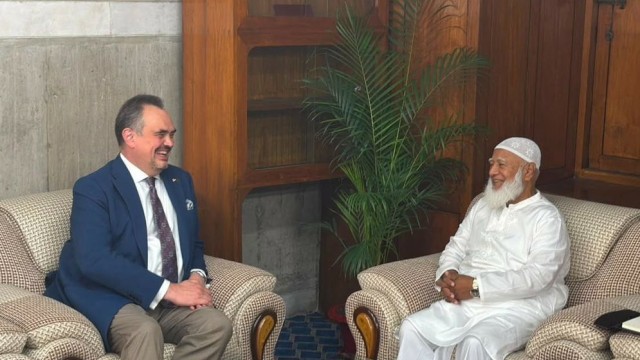 Jamaat Ameer Meets US Ambassador, Discusses Politics, Economy and Bilateral Ties