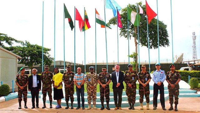 Army chief returns home after five-day visit to South Sudan, Abyei