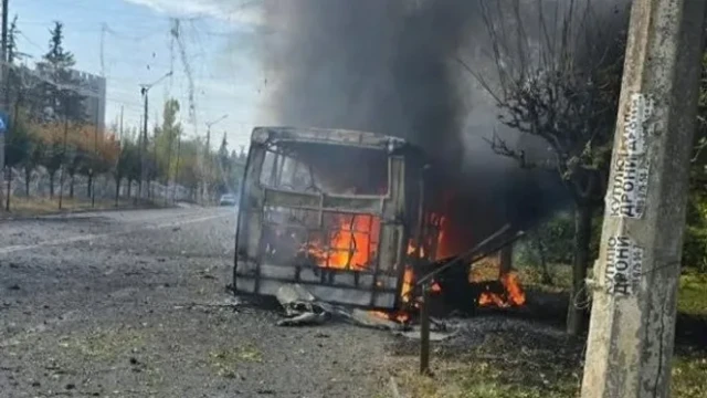Russian Glide Bomb Strike Kills 33, Injures 18 in Ukraine