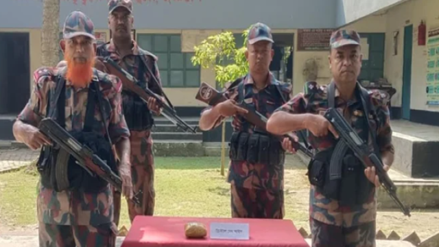 BGB Seizes Crystal Meth Worth Tk 2.5 Crore Along Satkhira Border