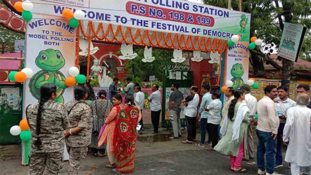 Voting Underway in West Bengal Assembly Elections Phase 1