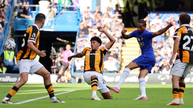 Hull City Hold Chelsea to 2-2 Draw After Belloumi Brace