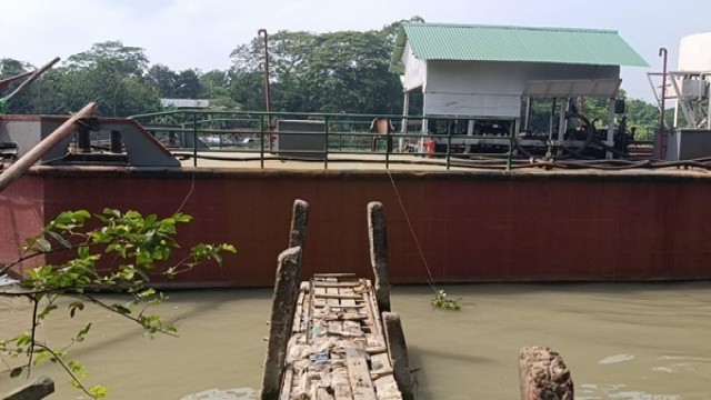 Jamuna Floating Depot Idle for Over Two Years; 75,000 Liters of Diesel Stagnant