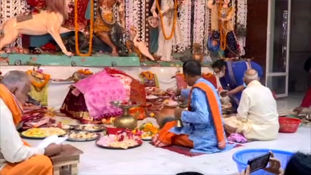 Mahanavami Observed with Special Rituals at Dhakeshwari Temple in Dhaka
