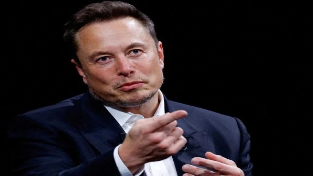 Musk Ordered Starshield Speed Reduction for Ukraine: Report