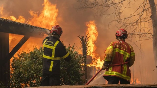 Over 300,000 Displaced as Wildfires Rage Across France and Spain