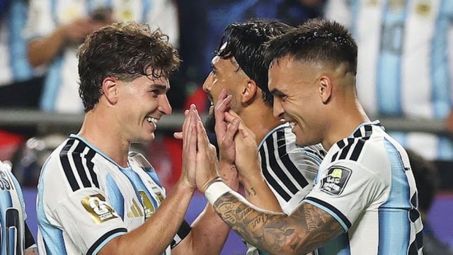 Argentina Beat 10-Man Switzerland 3-1 After Extra Time, Set Up World Cup Semi-final Clash with England