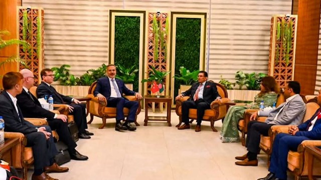 Bangladesh-Türkiye Foreign Ministers Hold Bilateral Talks in Dhaka