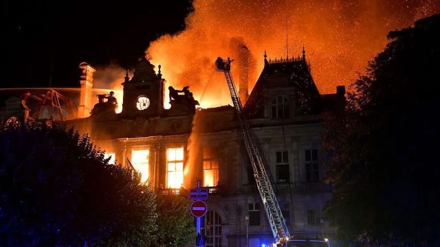 Violent Protests Over Education Crisis and Cost of Living Sweep France, 1,200 Detained