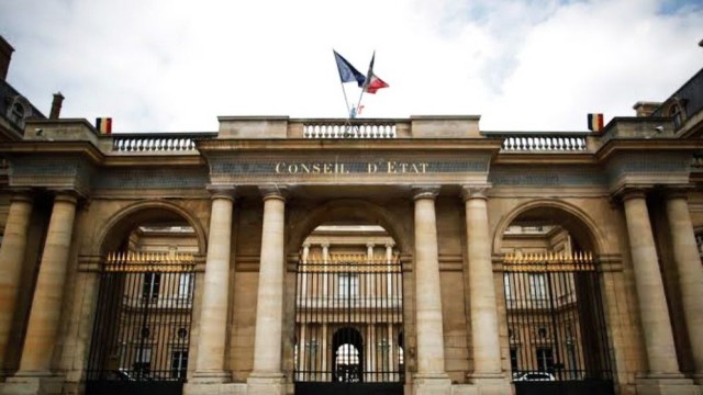 French court overturns proposed social media ban for under-15s