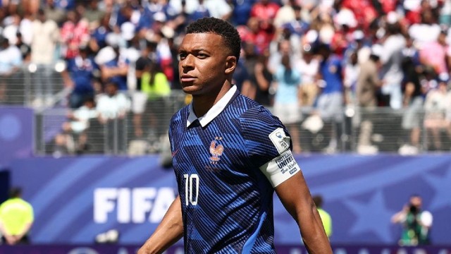 Mbappe Brace Powers France Past Senegal, Sets New Scoring Records