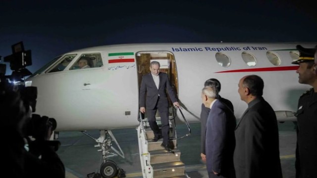 High-Stakes Peace Talks Set to Resume in Islamabad as Iranian and U.S. Delegations Converge