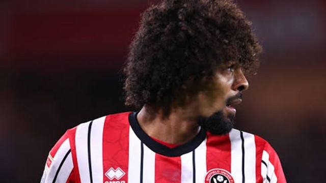 Hamza Chowdhury Sent Off as Sheffield United Reduced to 10 Men Against Portsmouth