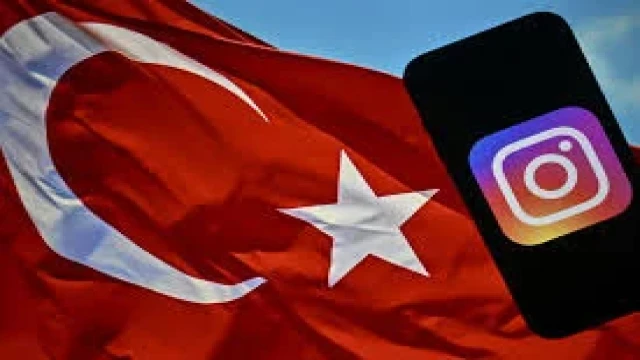 Turkey Bans Social Media for Under-15s, Effective November 1