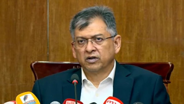 Home Minister Vows Swift Trial in Apratim Murder Case