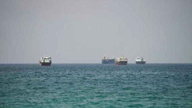 Oman Postpones Regional Meeting on New Strait of Hormuz Maritime Route