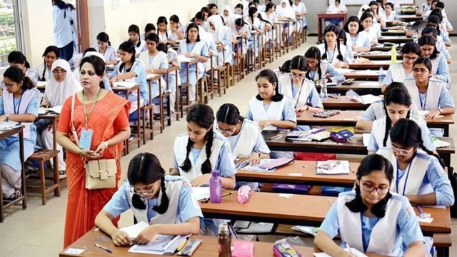 Over 24,700 Candidates Absent on First Day of HSC and Equivalent Examinations; Seven Expelled for Malpractice