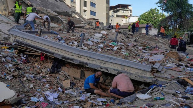 Global Aid, Condolences Pour In After Venezuela Earthquakes Kill Over 235