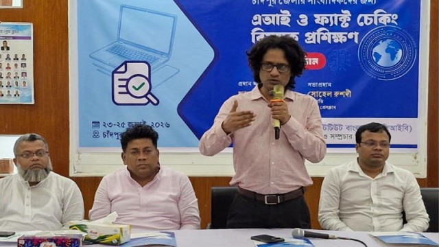 Truthful, Verified Information is Journalist's Greatest Responsibility: PIB DG