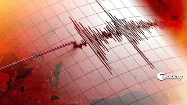 Powerful 7.4-magnitude quake rocks Colombia, felt in neighbours