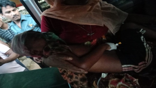 Three-Way Gunfight in Rohingya Camp Leaves Mother, Son Injured