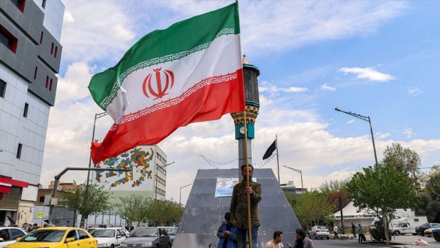 Iran Moves to Restore Oil Refining Capacity After Recent Damage
