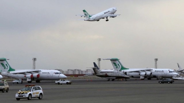 Iran Reopens Six Major Airports After Partial Airspace Resumption