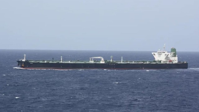 Iranian Supertanker Reaches Asia-Pacific Despite US Blockade: Report