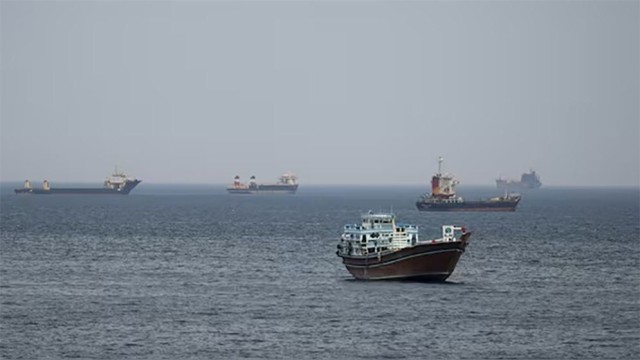 Iran Receives First Toll Revenue From Strait of Hormuz Shipping