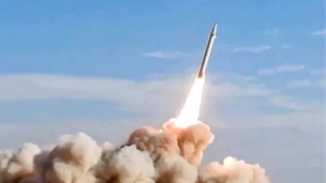 US strikes two missile launch sites on Iran's Larak Island