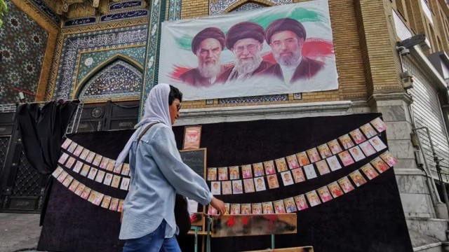 Iran Keeps Door Open for US Deal Despite Deep Divisions and Ongoing Tensions