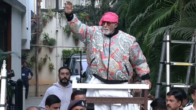Amitabh Bachchan Meets Fans Under Tight Security After Bomb Threat