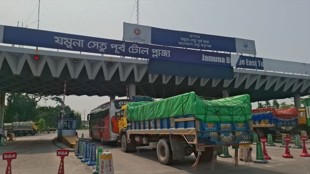 Over 53,000 Vehicles Cross Jamuna Bridge in 24 Hours Amid Eid Rush