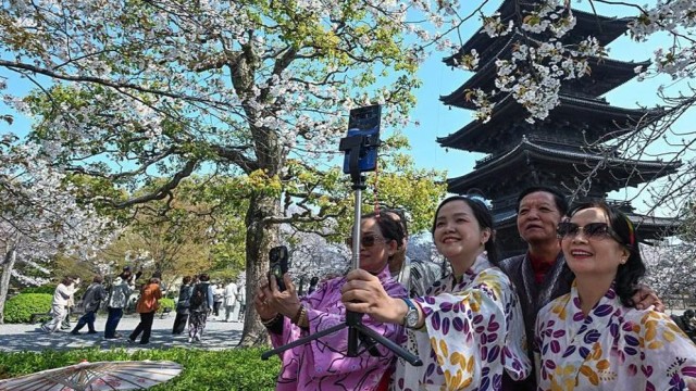 Japan Raises Visa Fees for Foreigners by Up to Five Times in Major Policy Shift