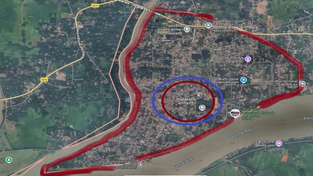 Bus Accident Injures 10 in Jhalakathi; Dr. Ziauddin Haider Vows Health Sector Reform