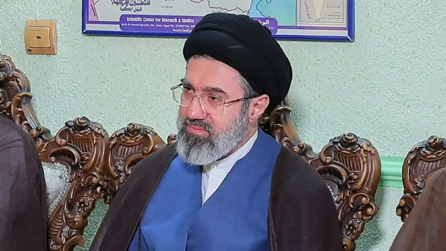 Khamenei Says US Presence in Arabian Sea Will Be Erased