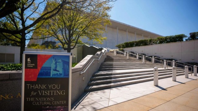 Trump Threatens to Halt Kennedy Center Renovation After Court Blocks Name Addition