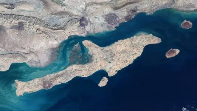 US airstrike in Iran kills couple and two-year-old child