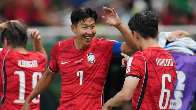 South Korea Complete Dramatic Comeback to Defeat Czech Republic 2-1