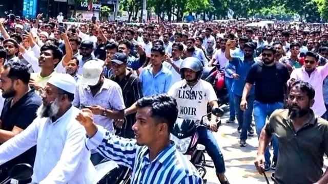 32 Arrested Over Awami League Procession in Gulshan