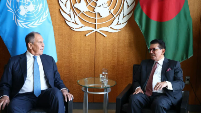 Lavrov Wishes Bangladeshi UNGA President Success, Discusses Global Challenges